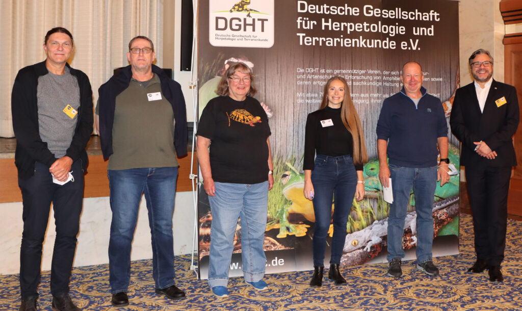 Interview with DGHT